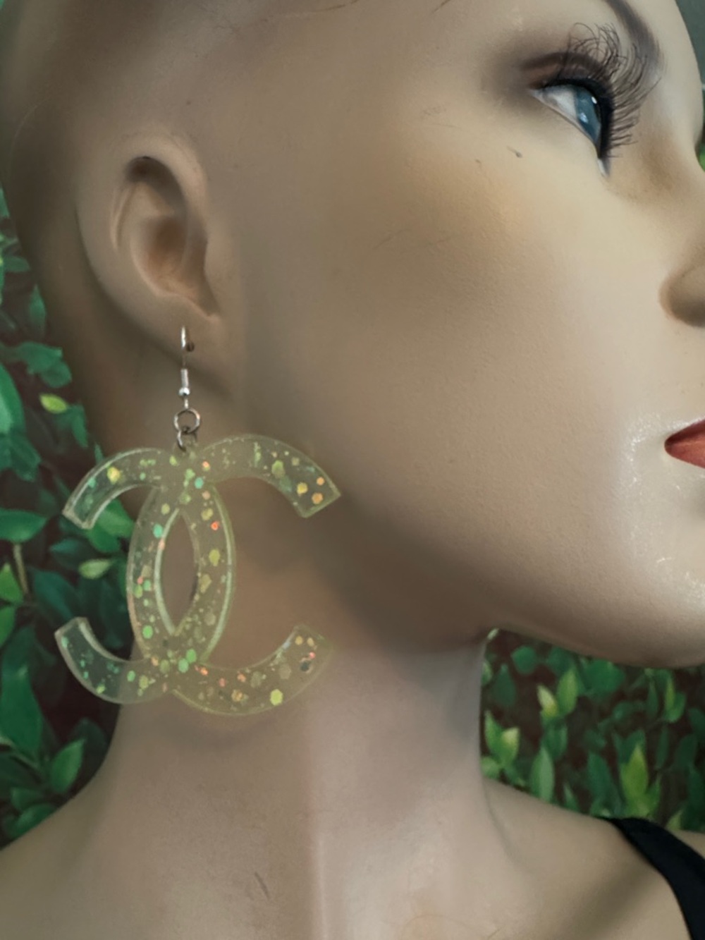 Streetwear Sparkle Yellow CC Fashion Dangle Earrings - Picture 2 of 8
